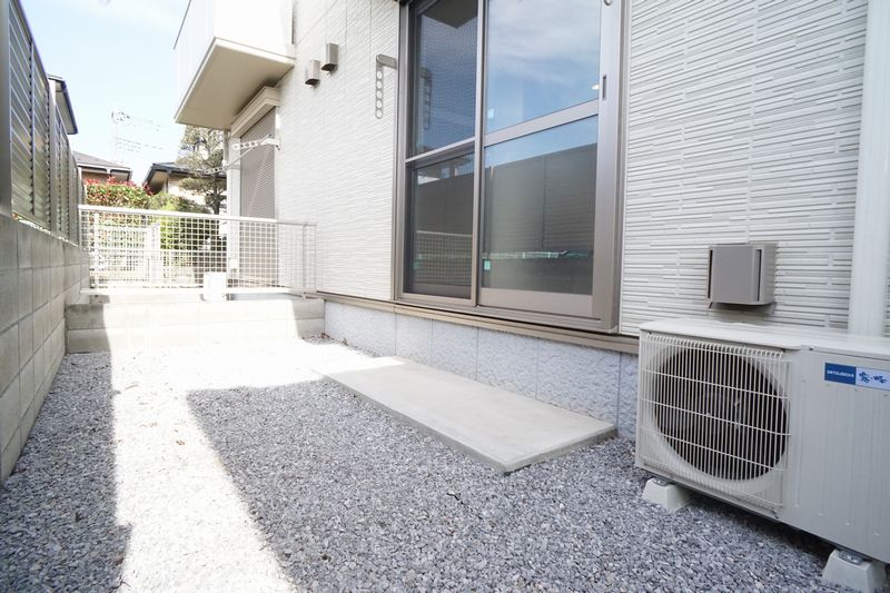 Ｑｕｅｅｎ　Ｆｉｅｌｄ 102号-11