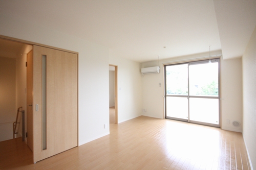 エヌ・メゾン 202号-2