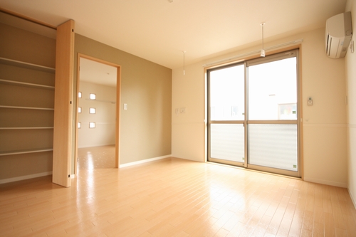 シェーンバウム 201号-3