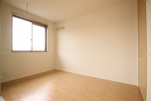 Ｌｕｃｅ　Ⅱ 201号-4