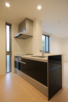 オークヒルズさいたま新都心 201号-3