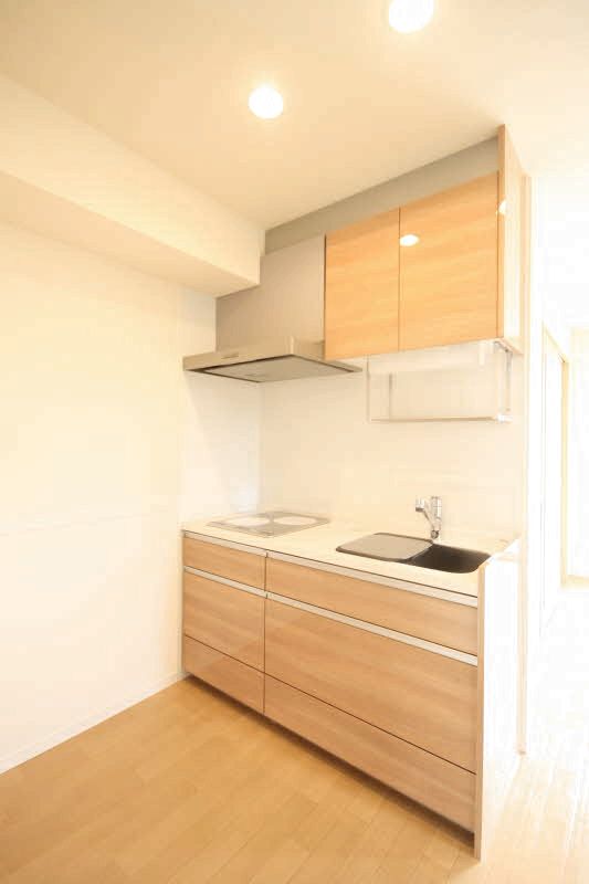 ヴァンヴェール　高鼻 103号-3