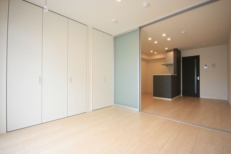 シャンゼリゼ大宮 I 303号-8