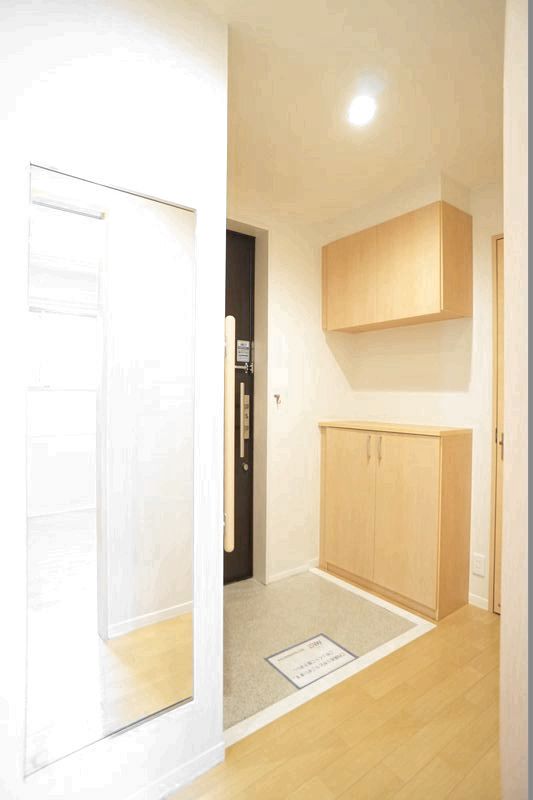 ブラウニー ロック 301号-8