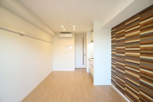 メゾン　ド　コラソン 303号-2