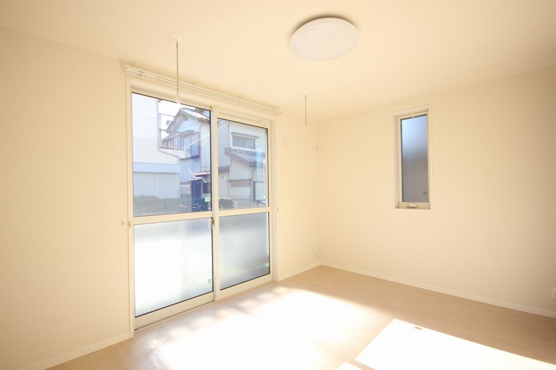 ル・ソレイユ城町 101号-5