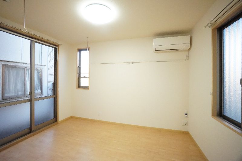 リナ　シャンテ 101号-2