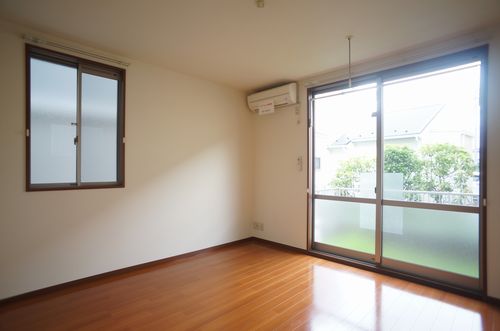 ピュア　プレイス谷塚Ⅱ 101号-2