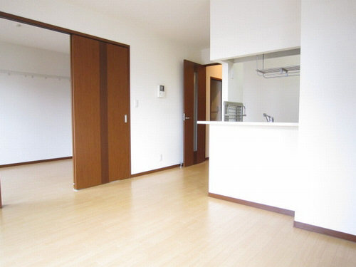 メゾン・ド・ポワン 201号-2