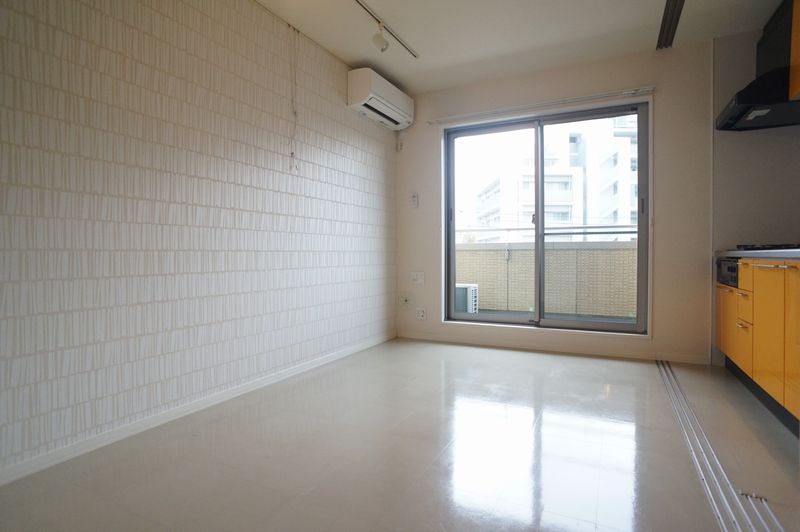 Ｃｈａｍｐｓ　ｄｅ　ｂｌｅ 302号-2