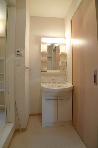 シャーメゾン坂ノ台 201号-6