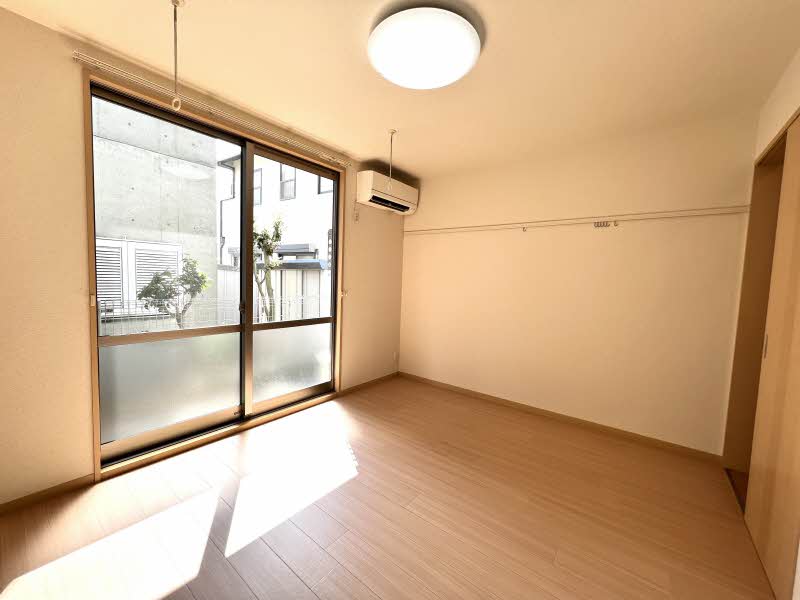 プリムヴェール 102号-2