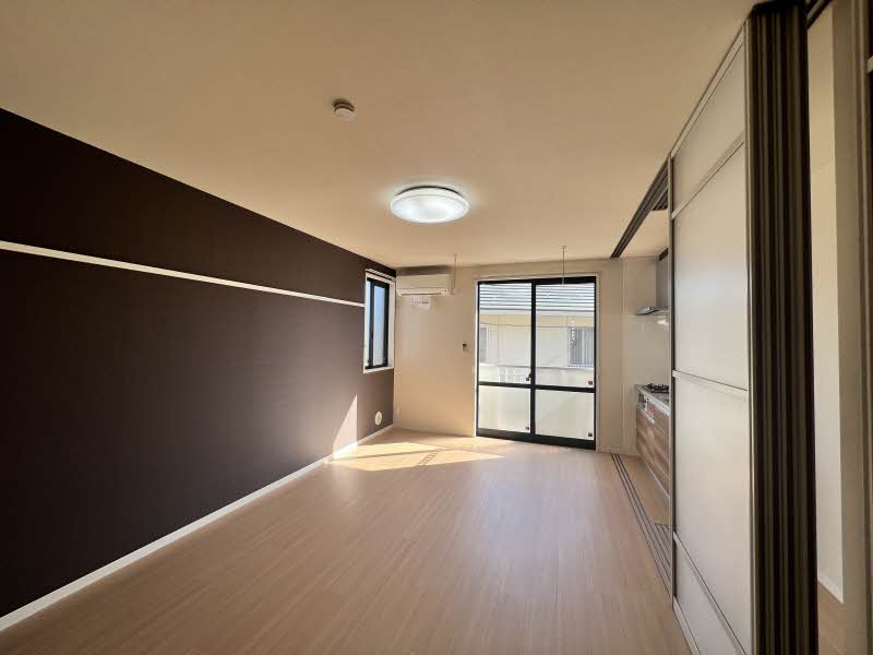 テラス神明台 202号-4