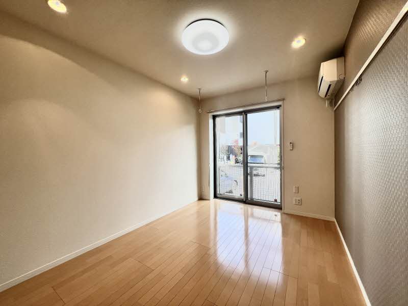 URBAN Ⅱ 107号-2