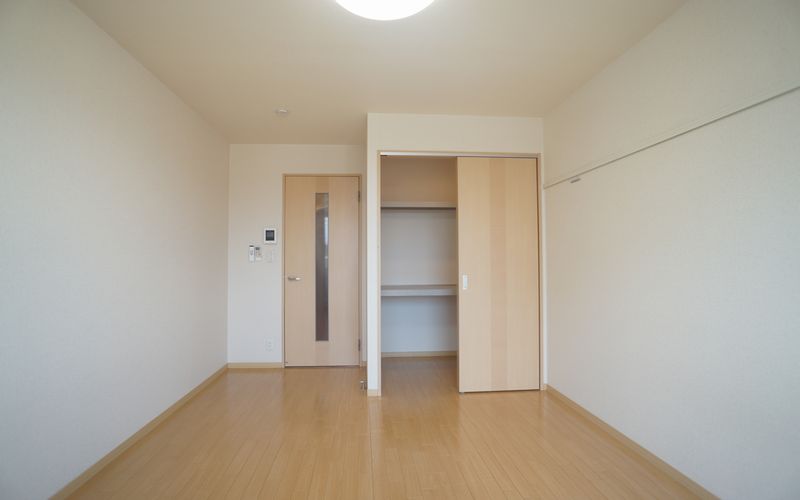 シャーメゾン川口 202号-2