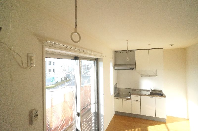 シャーレ・伸和 302号-4