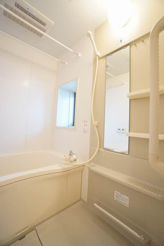 メゾン　スリジエ 203号-8