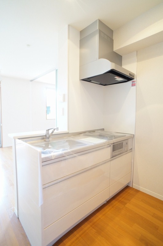 東屋　輝 201号-8