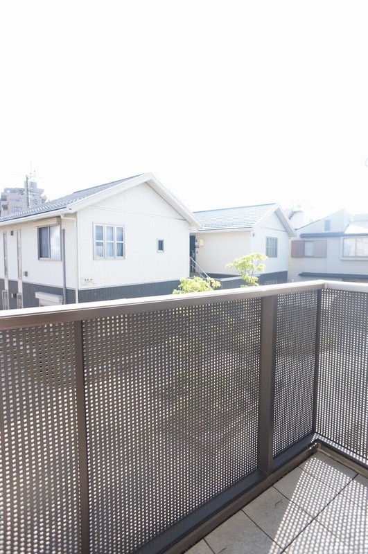 東屋　輝 201号-11