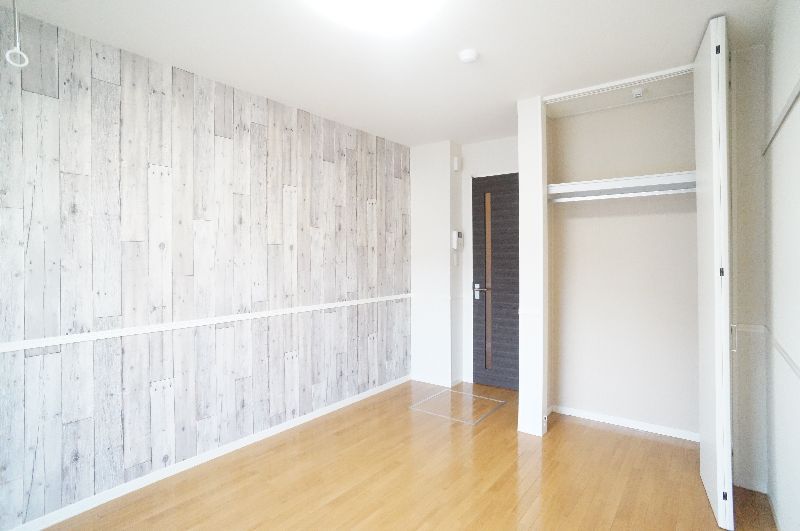 パル南鳩ヶ谷 102号-2