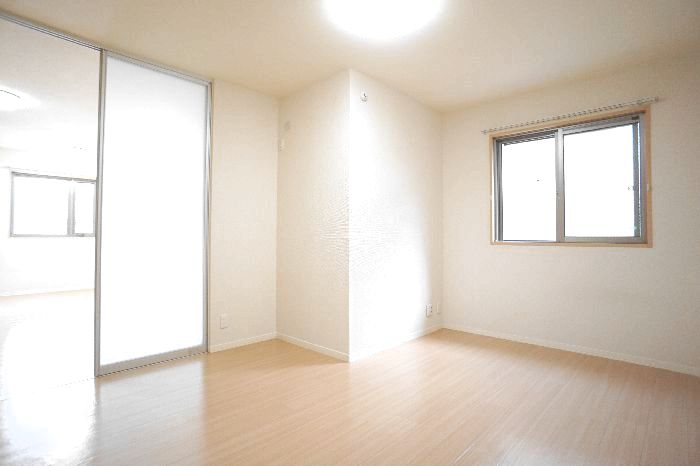 エトワールイースト壱番館 201号-7