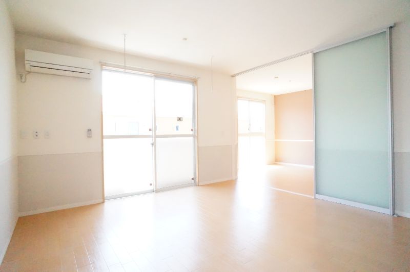 リヴィエールコートＢ 203号-3