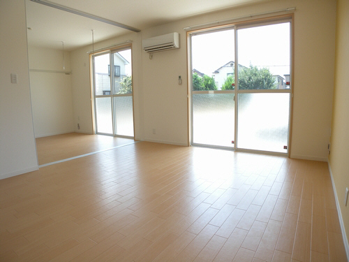 メゾンドリリー 101号-2