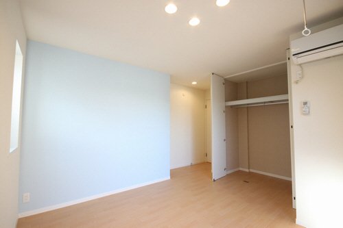 シャーメゾンU 302号-6