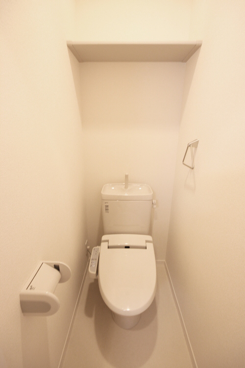 シャーメゾンU 302号-9