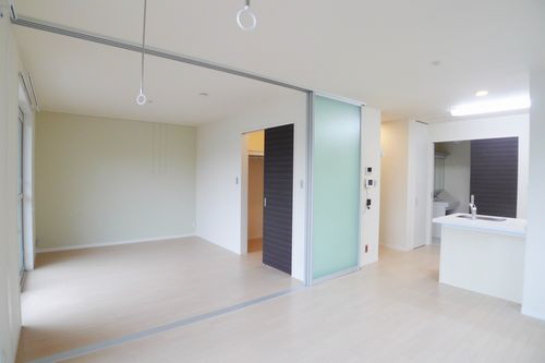 プリムヴェールⅥ 102号-4