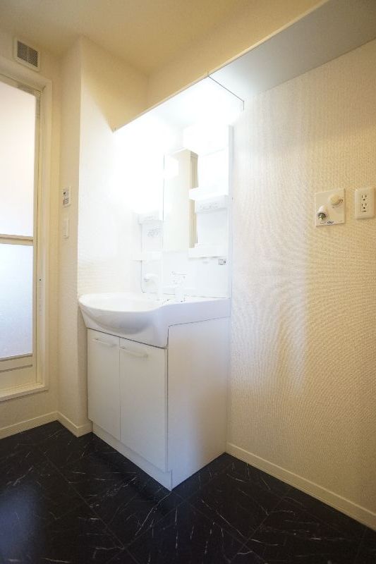 マンション鷹の巣(A) 202号-9