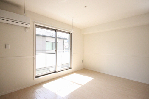 メゾン　ド　サリジェ 202号-5