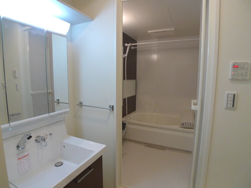 メゾン・ブランカ 203号-7