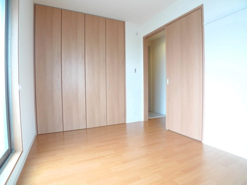 メゾン・ド・リヴァージュ 302号-4