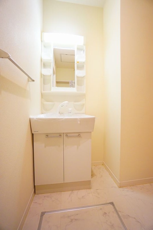 ロータスガーデン 101号-8