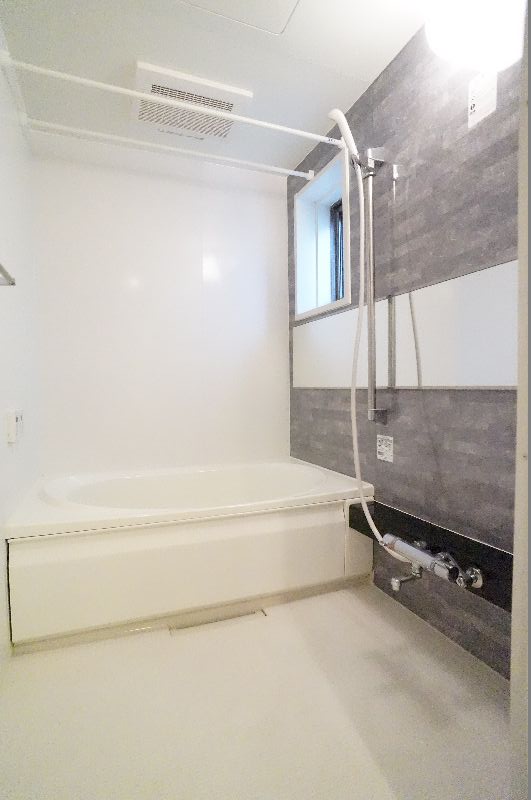 フォンティーヌ中央 202号-4