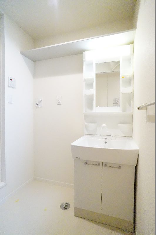 フォンティーヌ中央 202号-5