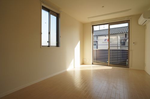 ファミーユⅡ 102号-2