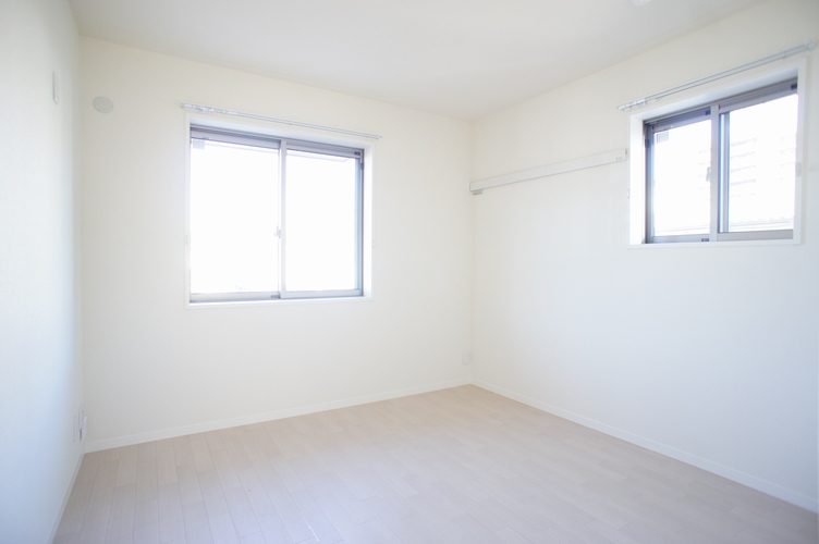 ラ・ヴィエルジュ　Ⅰ 203号-9