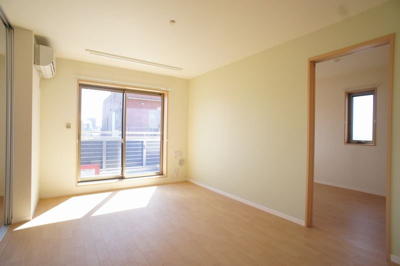 メゾン・クレール 203号-6