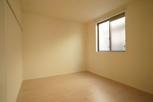 ルミ・ソレイユ 102号-4