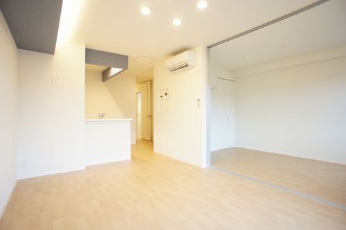 リラフォートイースト Ⅱ 303号-2