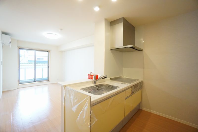 カノン南浦和 203号-2