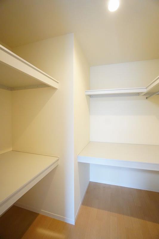 カノン南浦和 203号-7