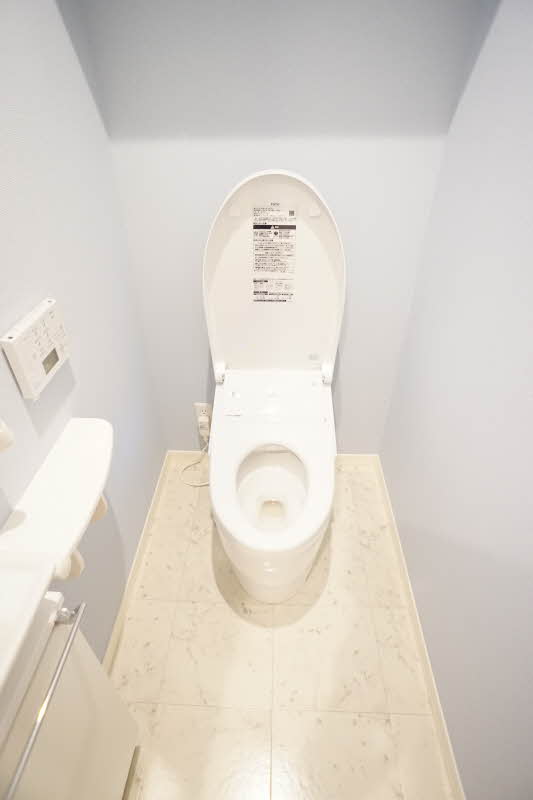 べレオ　エミュー 102号-9