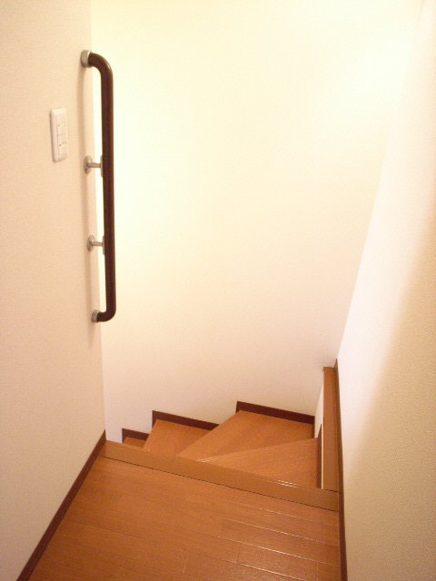 カサベルテＢ 203号-6