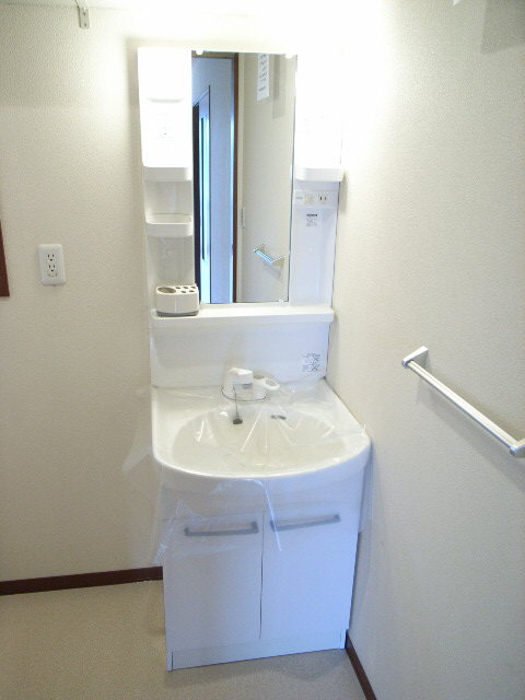 カサベルテＢ 203号-9