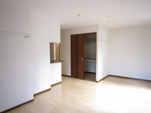 Ｇｌａｄ　Ｒｅｓｉｄｅｎｃｅ 101号-3