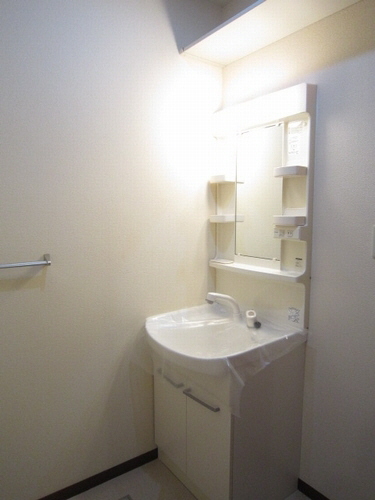 Ｇｌａｄ　Ｒｅｓｉｄｅｎｃｅ 101号-8