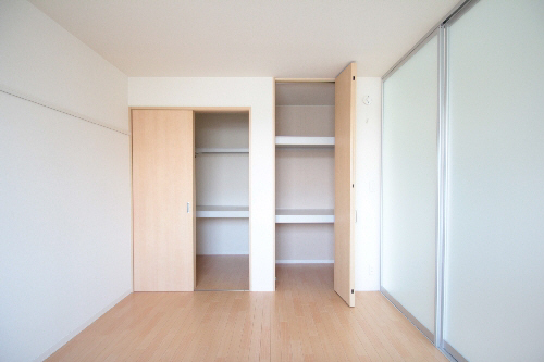 エストプランタン 105号-4